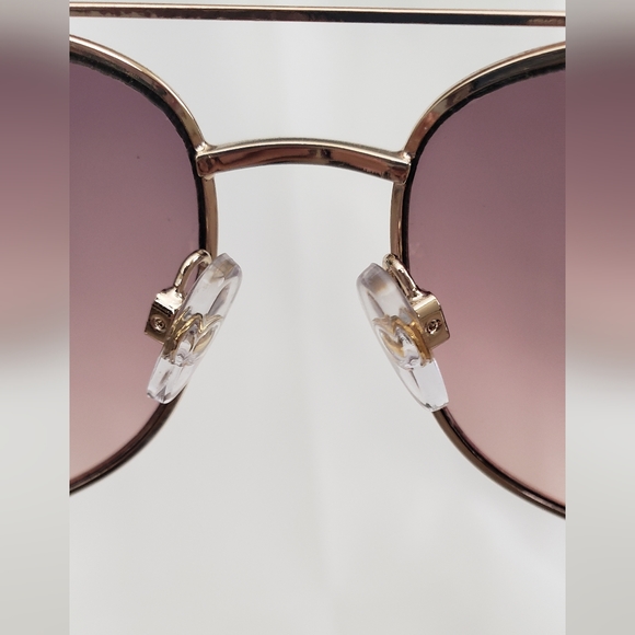 Fashionable Sunglasses - Picture 5 of 13